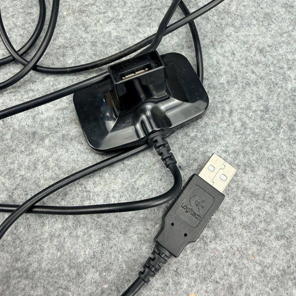 Logitech USB 2.0 Extension Cable Stand Base Model 501688-A000 Black 5ft